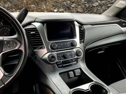 Used 2017 Chevrolet Tahoe LS image 6