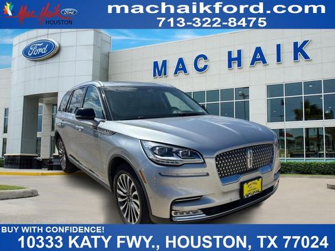 Used 2022 Lincoln Aviator Reserve w/ Equipment Group 201A AWD/4WD image 1