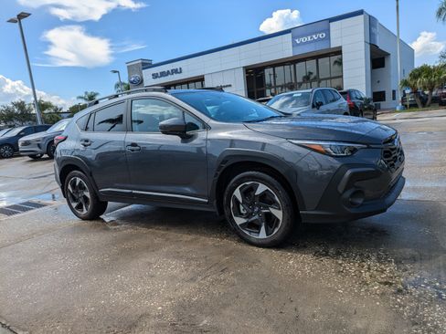 Certified 2025 Subaru Crosstrek 2.5i Limited w/ Popular Package #3A image 2