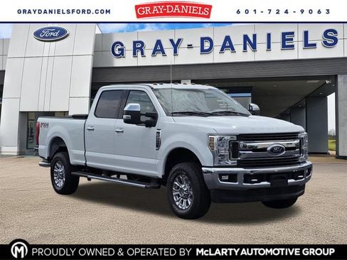 Used 2019 Ford F250 XLT w/ XLT Premium Package AWD/4WD image 1