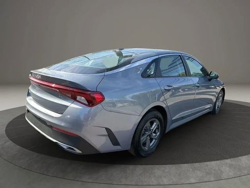 Used 2022 Kia K5 LX FWD image 5