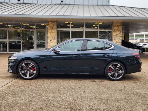 Used 2025 Genesis G70 3.3T Advanced w/ Sport Prestige Package image 4