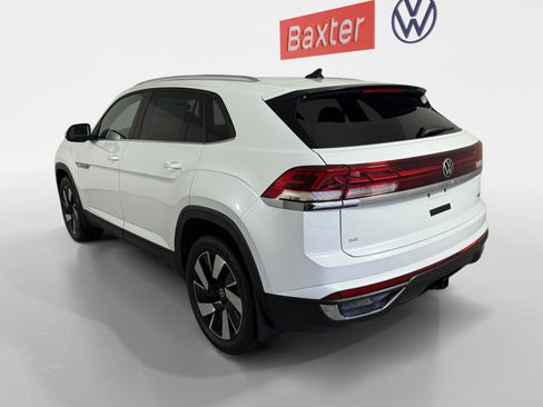 New 2026 Volkswagen Atlas Cross Sport SE AWD/4WD image 5