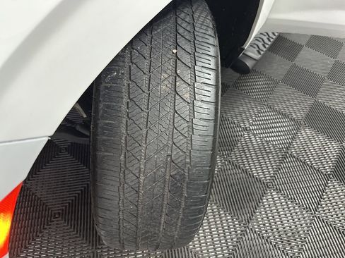 Used 2021 Chevrolet Tahoe Z71 image 40