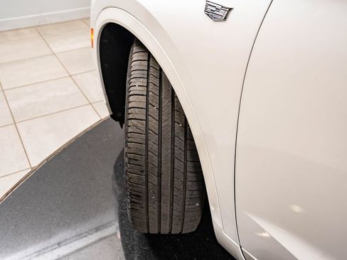 Used 2022 Cadillac XT6 Premium Luxury w/ LPO, Floor Liner Package AWD/4WD image 53