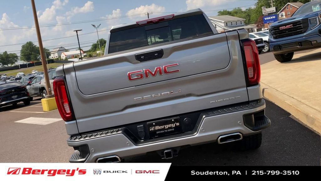 Certified 2023 GMC Sierra 1500 Denali w/ Technology Package AWD/4WD image 9