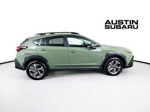Used 2026 Subaru Crosstrek 2.0i Premium AWD/4WD image 8