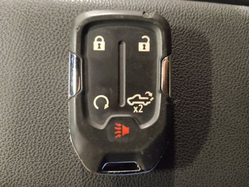 Used 2021 GMC Sierra 1500 SLE image 32