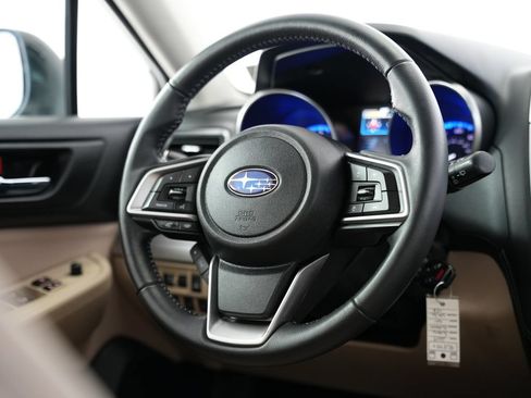 Used 2019 Subaru Outback 2.5i Premium AWD/4WD image 11