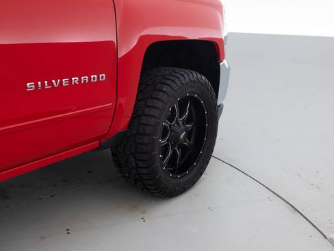 Used 2018 Chevrolet Silverado 1500 LT image 19