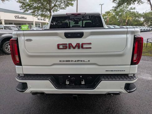 Used 2024 GMC Sierra 1500 Denali w/ Technology Package AWD/4WD image 5