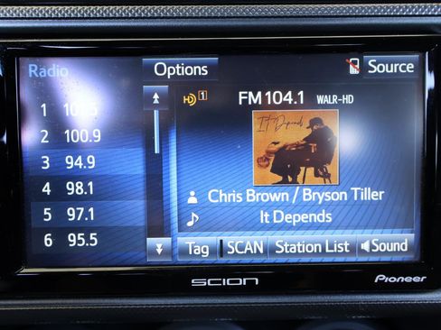 Used 2016 Scion tC FWD image 41