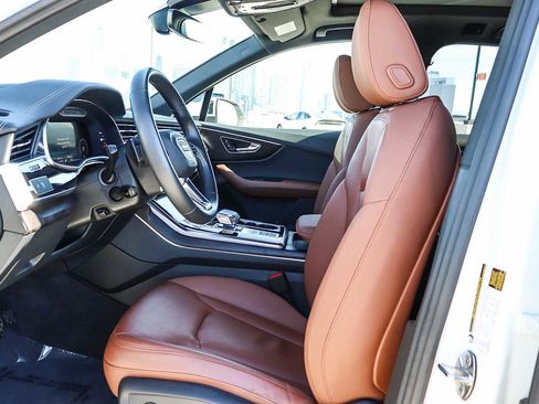 Used 2023 Audi Q7 2.0T Premium w/ Convenience Package image 24