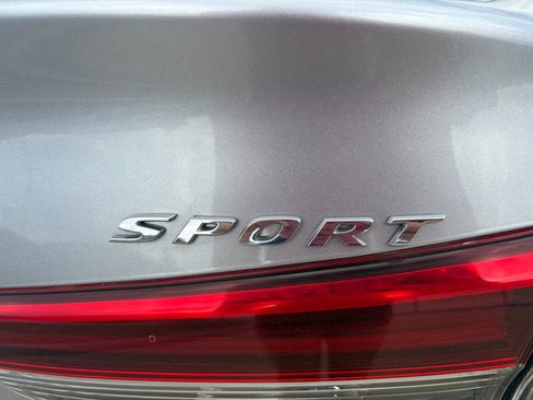 Certified 2022 Honda Civic Sport image 27