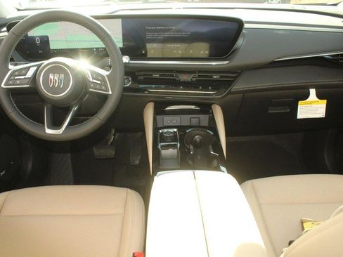 New 2025 Buick Envision Preferred image 6