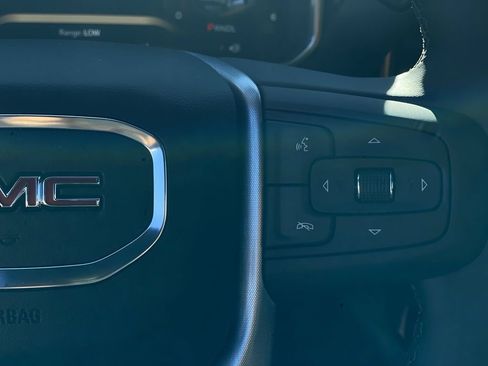 Used 2026 GMC Sierra 1500 SLE AWD/4WD image 21
