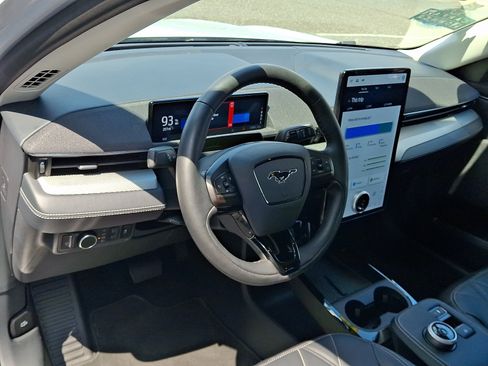 Used 2023 Ford Mustang Mach-E Select w/ Comfort Package Lite RWD image 17