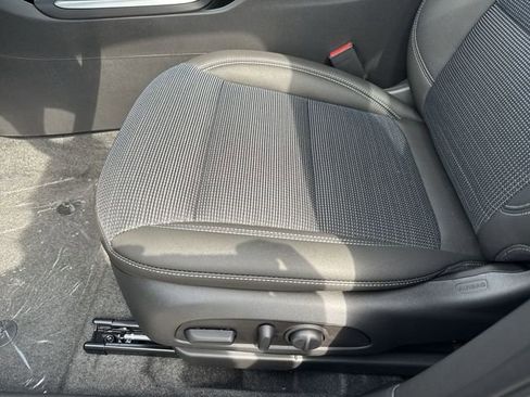 New 2026 Buick Envista Preferred w/ Convenience I Package FWD image 12