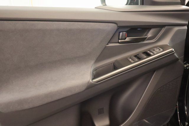 New 2026 Toyota C-HR AWD/4WD image 9