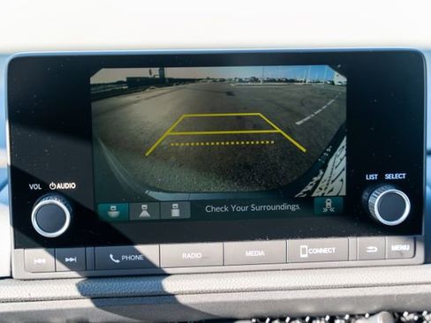 Used 2024 Honda CR-V EX image 27