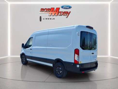 Used 2023 Ford Transit 250 Medium Roof w/ Load Area Protection Package RWD image 7
