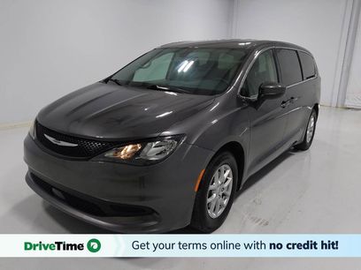Used 2022 Chrysler Voyager LX