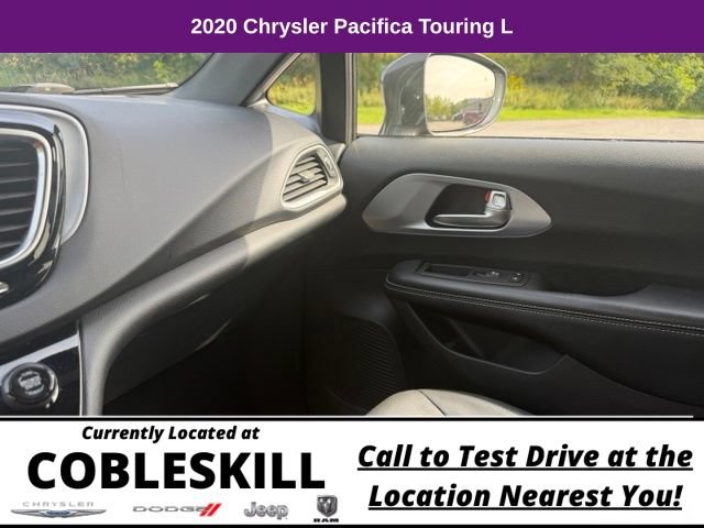 Used 2020 Chrysler Pacifica Touring-L w/ S Appearance Package FWD image 23