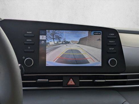 New 2026 Hyundai Elantra SE image 14