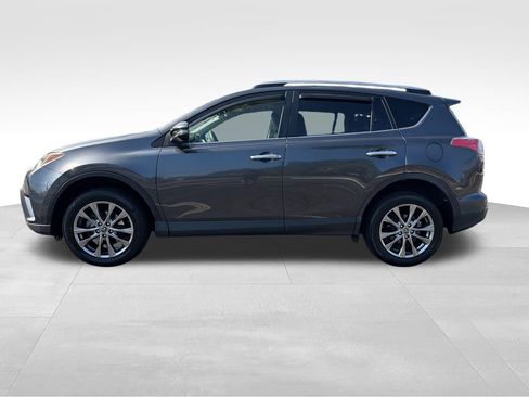 Used 2017 Toyota RAV4 Limited FWD image 2