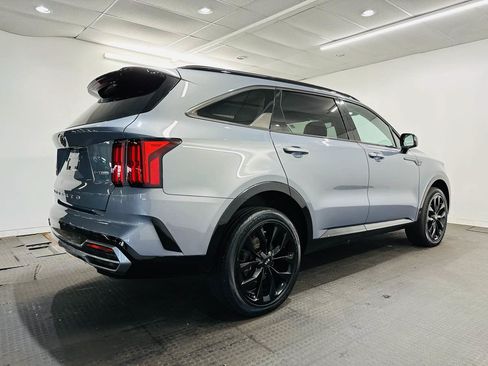 Used 2021 Kia Sorento SX AWD/4WD image 6