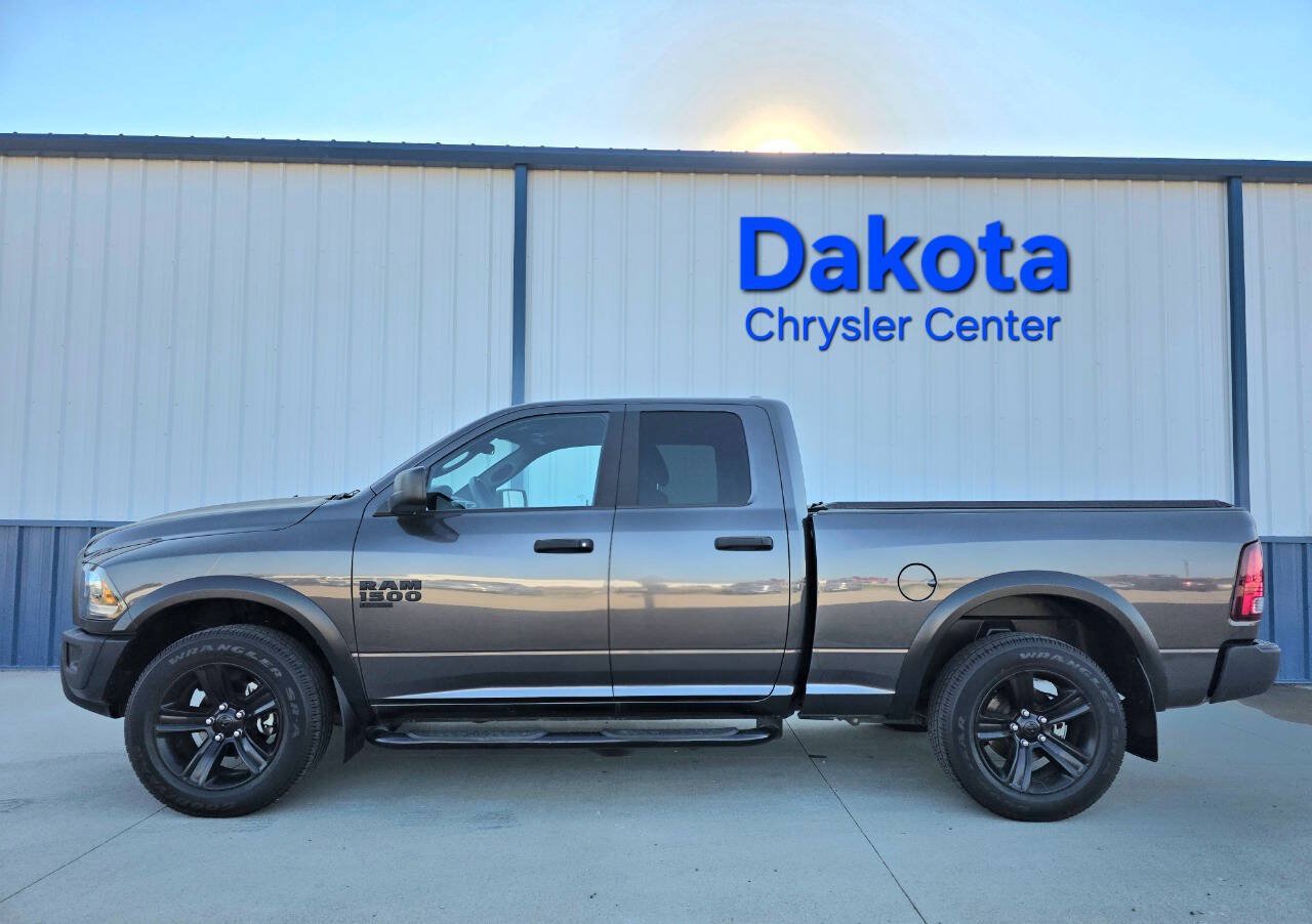 Used 2022 RAM 1500 Warlock AWD/4WD image 1