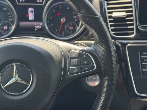 Used 2018 Mercedes-Benz GLE 350 image 23