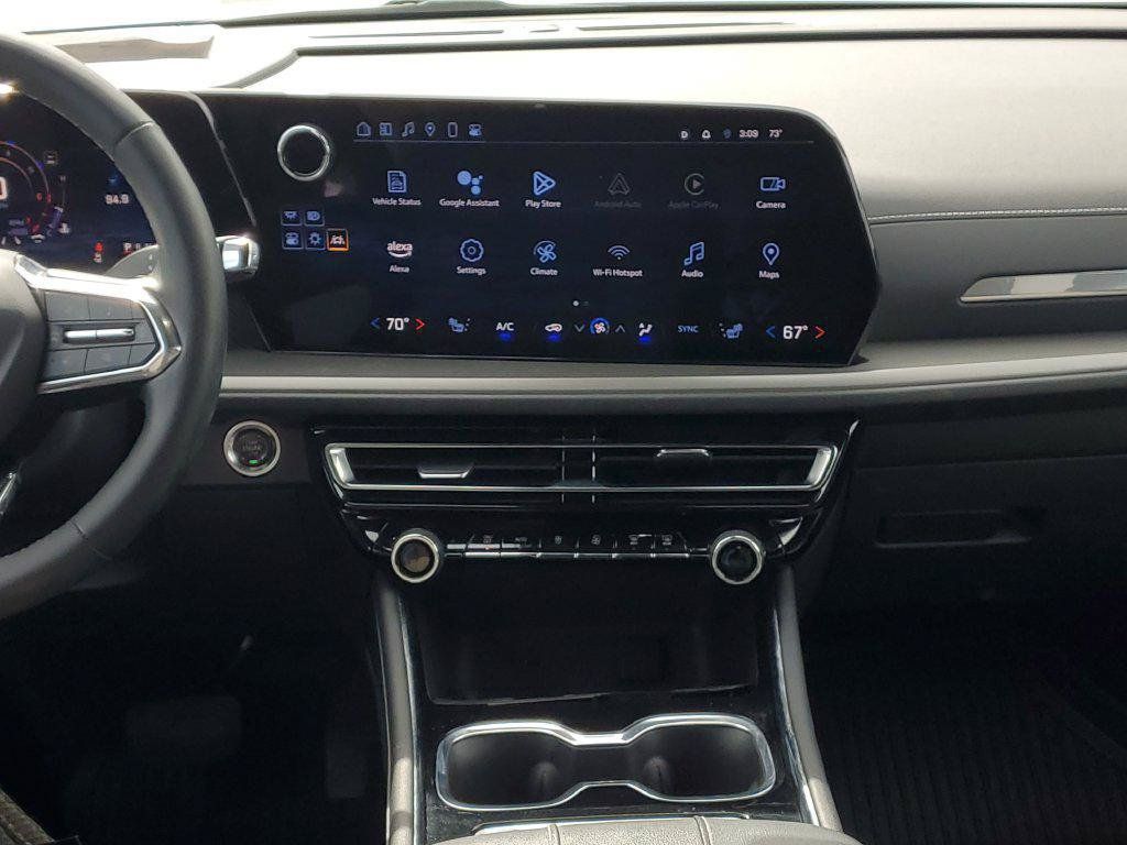 Used 2024 Chevrolet Traverse LT w/ LPO, Floor Liner Package AWD/4WD image 25