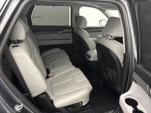 Used 2022 Hyundai Palisade SEL w/ 8P Bench Seat Package AWD/4WD image 51