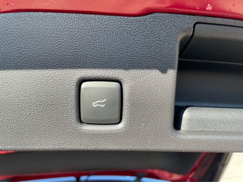 New 2025 Ford Escape ST-Line w/ Tech Pack #1 image 12