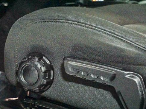 Used 2023 Jeep Wrangler Unlimited w/ 8.4" Radio Group image 24