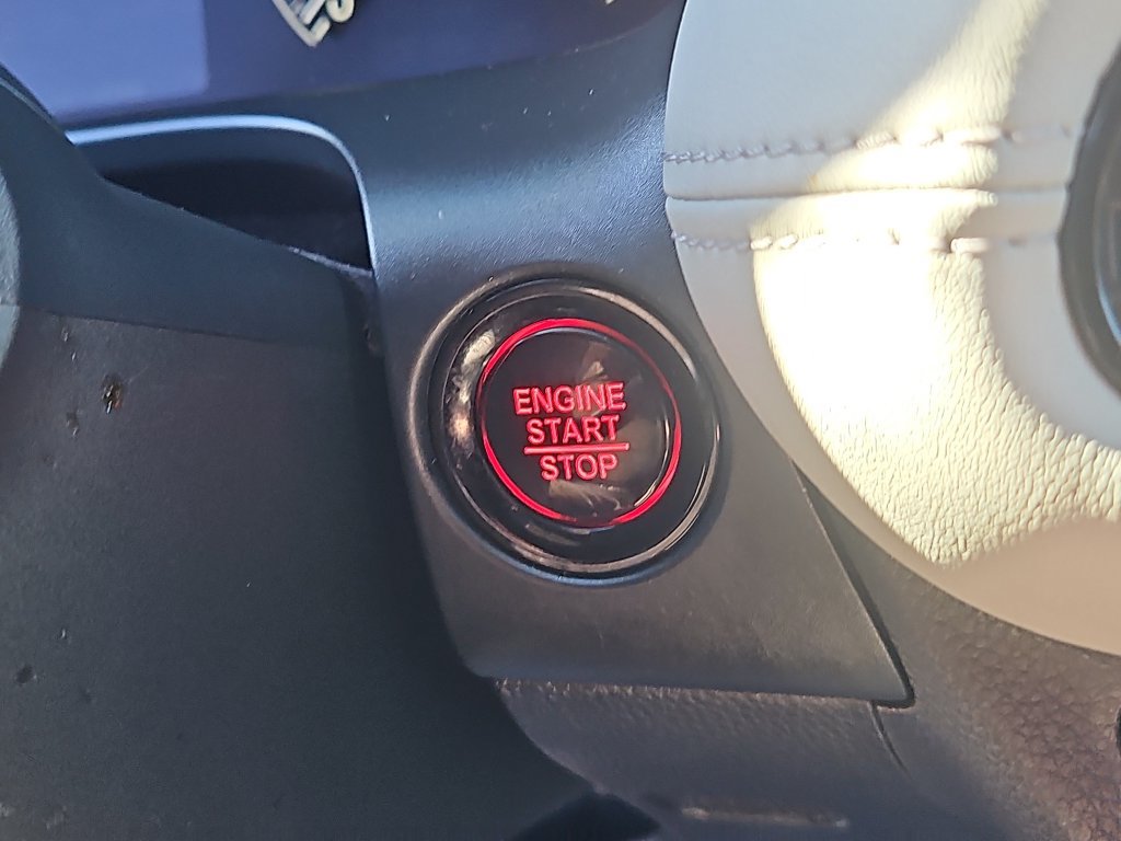 Used 2025 Honda HR-V LX image 18