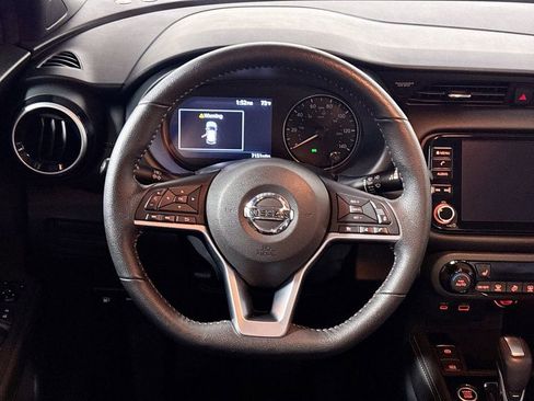 Used 2021 Nissan Kicks SR w/ SR Premium Package FWD image 13