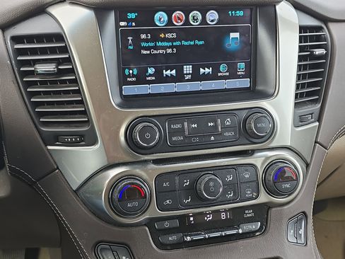 Used 2017 Chevrolet Tahoe LT image 16