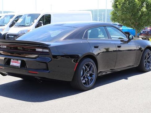 New 2026 Dodge Charger Scat Pack w/ Blacktop Package AWD/4WD image 8