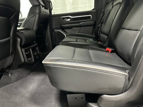 Used 2025 RAM 1500 Laramie AWD/4WD image 41