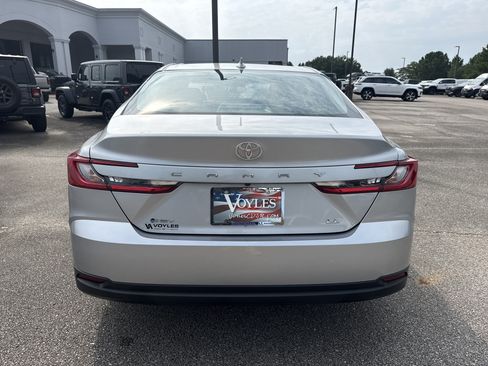 Used 2025 Toyota Camry LE FWD image 6