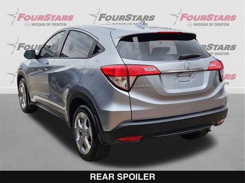 Used 2019 Honda HR-V LX image 5