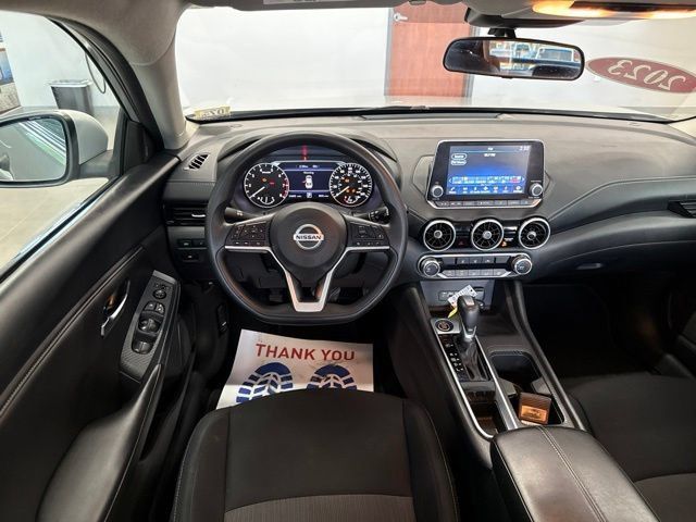 Used 2023 Nissan Sentra SV FWD image 40