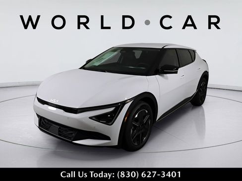 New 2025 Kia EV6 Light image 3