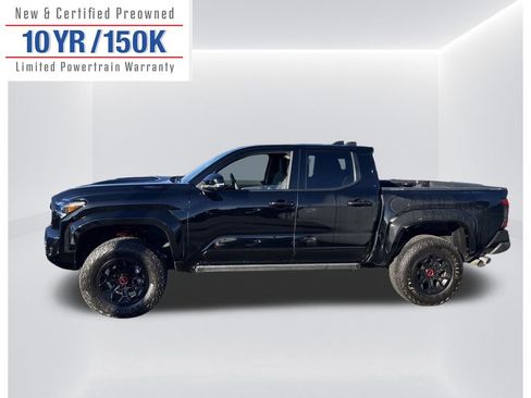 Used 2025 Toyota Tacoma TRD Pro w/ Tow Tech Package image 10