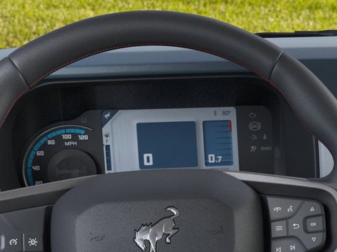 New 2025 Ford Bronco Heritage Edition image 13