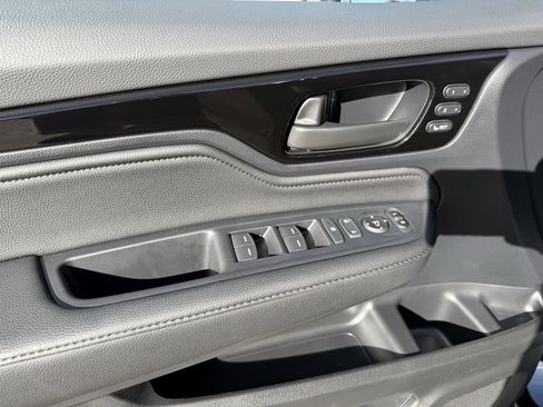 Used 2026 Honda Odyssey Touring image 19