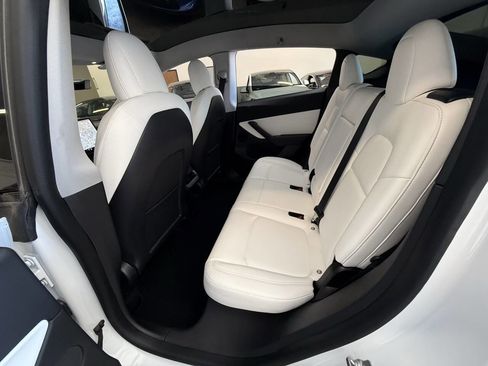 Used 2021 Tesla Model Y Performance AWD/4WD image 21