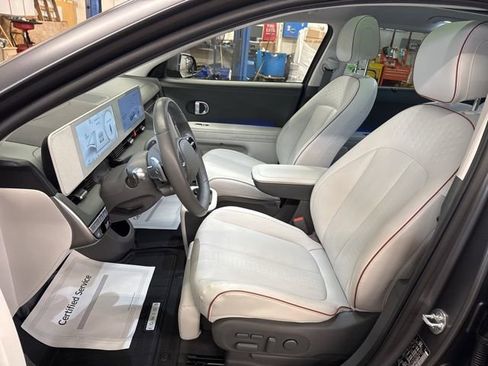 Used 2024 Hyundai Ioniq 5 Limited image 11